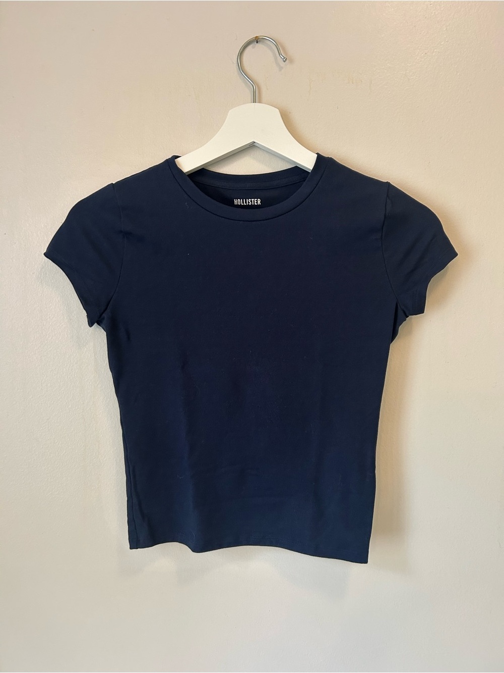 Hollister Women's Short Sleeve Crew Tee - Navy Blue